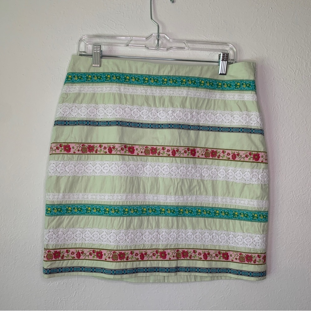 Garnet Hill Mini Skirt with lace and ribbon Size 10 - Picture 2 of 10